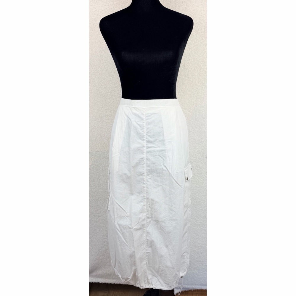 FM2050 • White Cargo Style High-Waisted Maxi Skirt with Drawstring Hem, S - Picture 2 of 14
